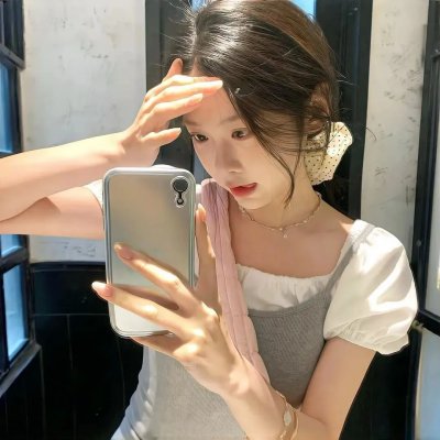 府上娶了个锦鲤新娘